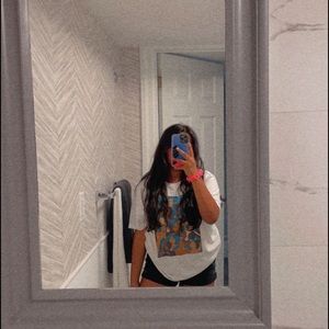 Meet your Posher, Ella